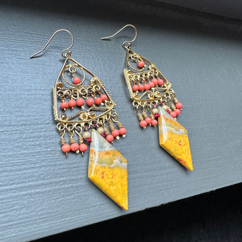 Love is a Rebellious Bird: bumblebee jasper and Greek vintage
