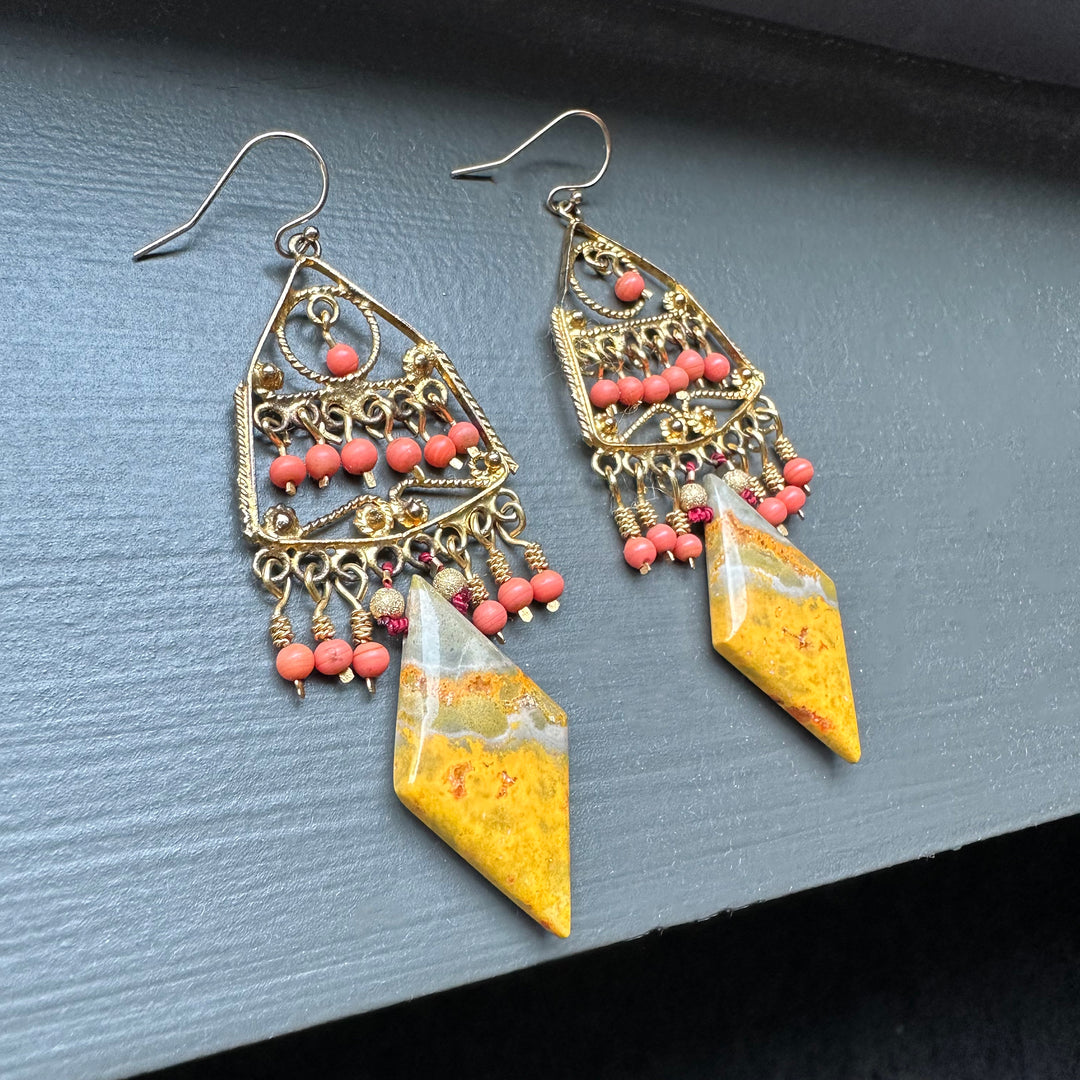 Love is a Rebellious Bird: bumblebee jasper and Greek vintage