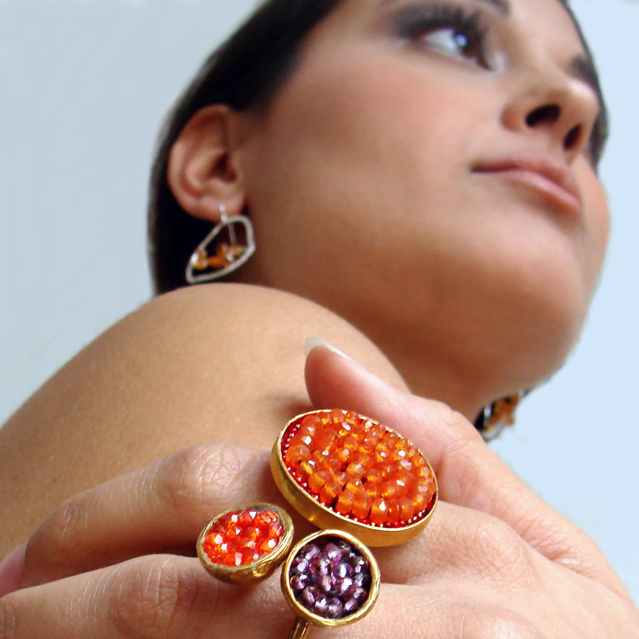 Faceted carnelian and gold mosaic ring