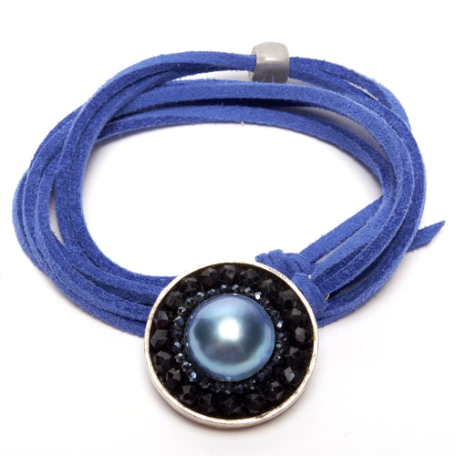 Peacock Mabe Pearl and Black Sapphire Mosaic Necklace