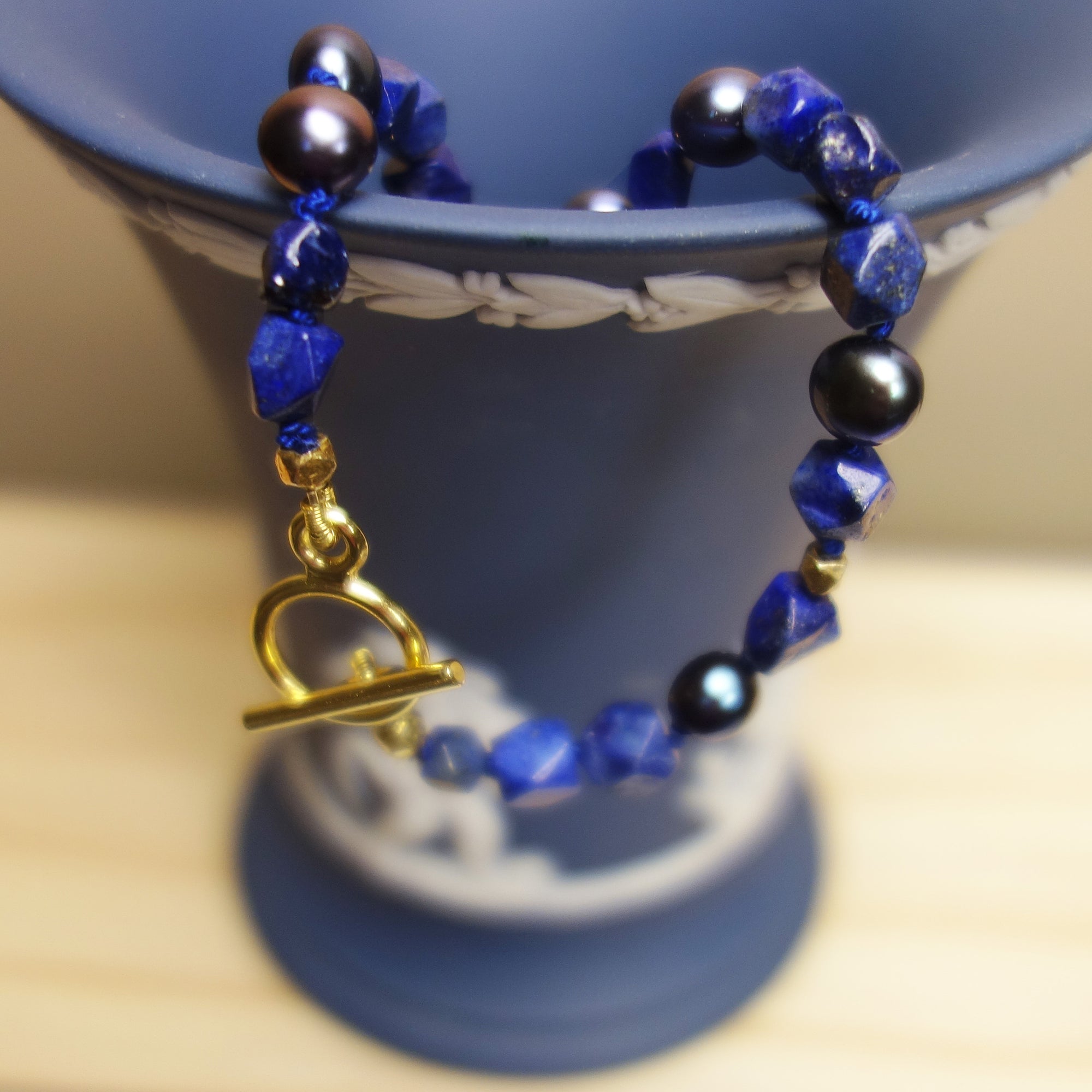Joni Mitchell's blue bracelet: lapis, gold, pearls