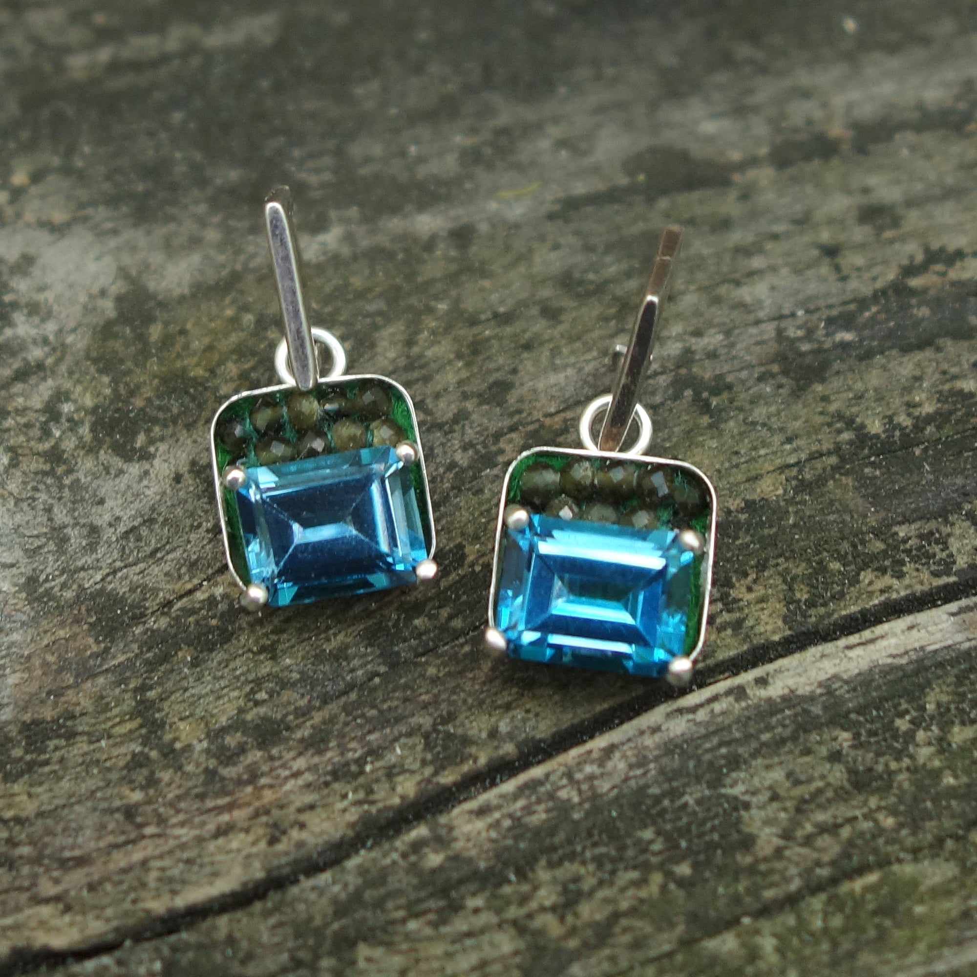 Peace and Harmony: peridot and Swiss blue topaz ear