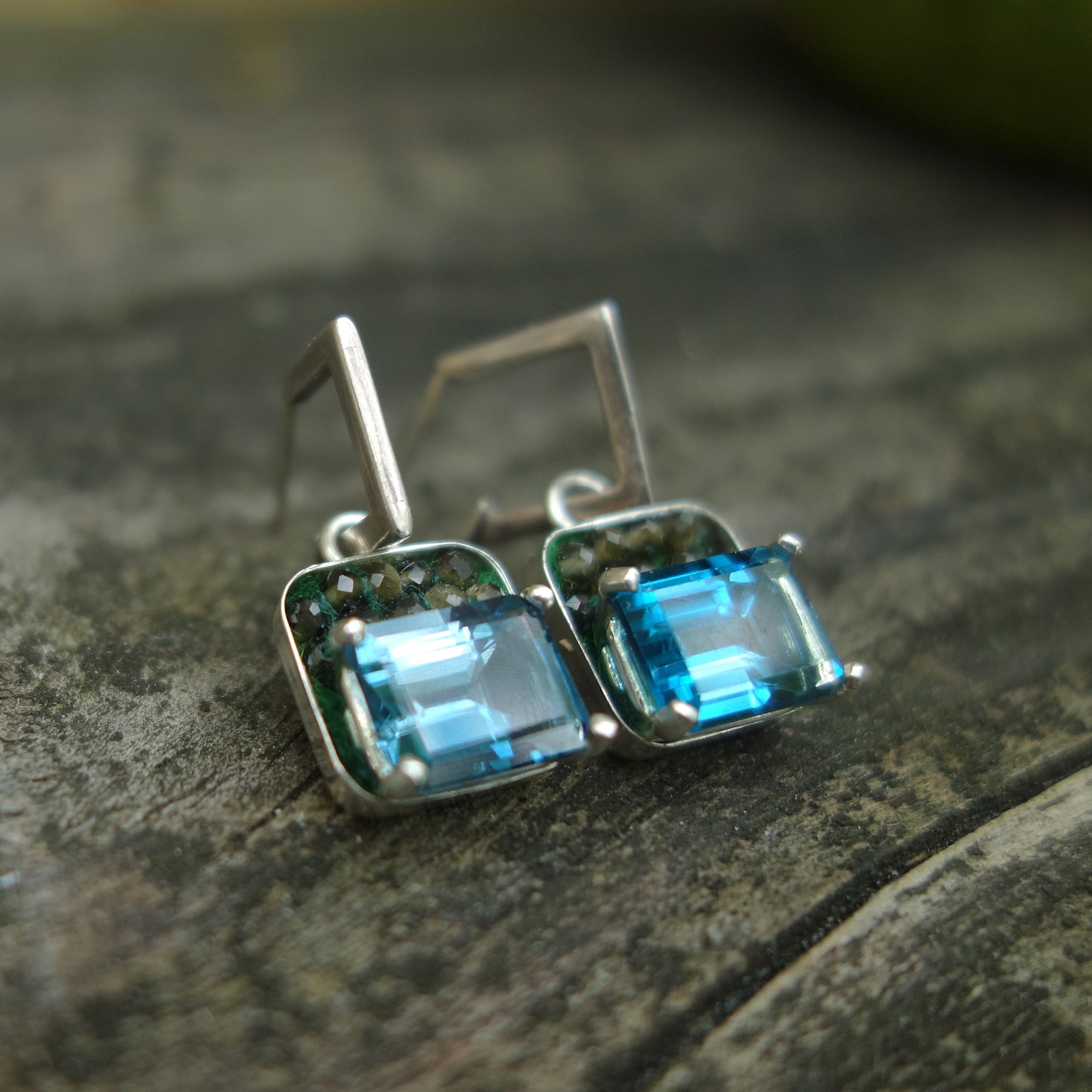 Peace and Harmony: peridot and Swiss blue topaz ear