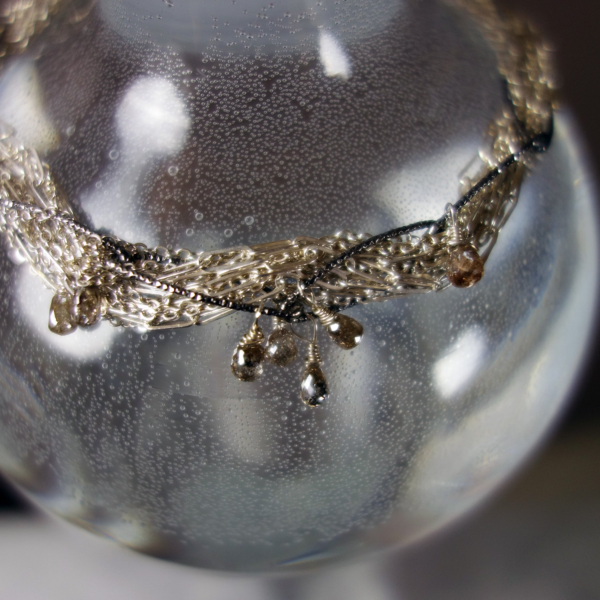 Her Heart Skipped a Beat teardrop diamonds bracelet