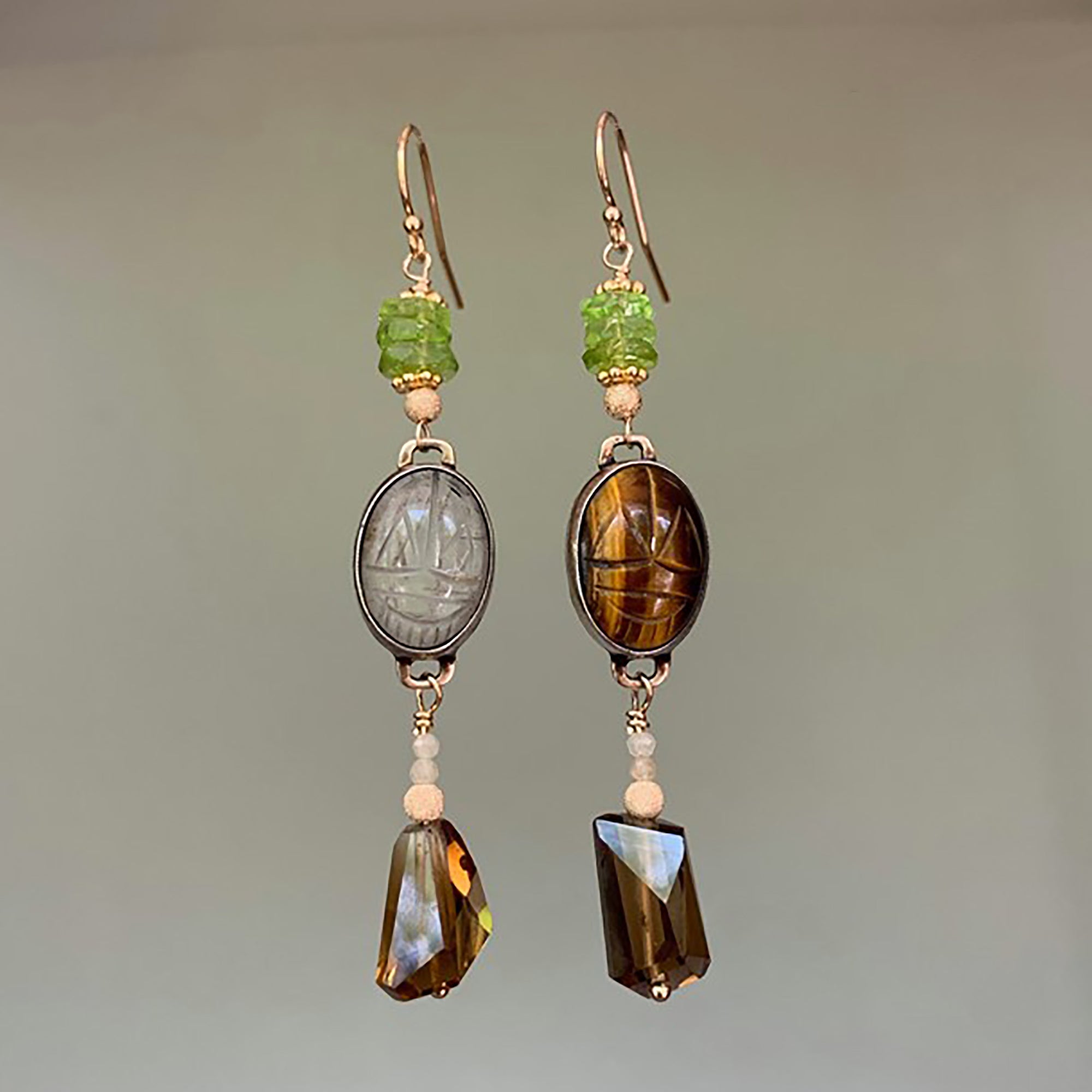 Walk Like an Egyptian earring