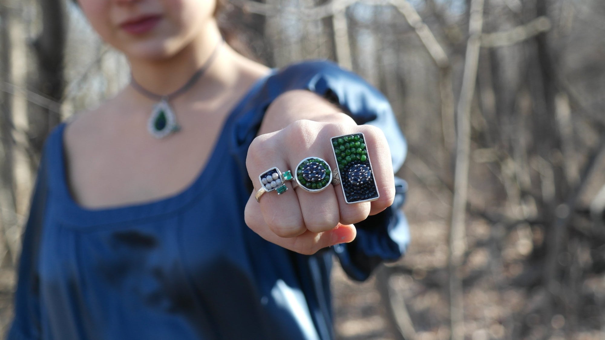 Blue Sapphire and Chrome Diopside Mosaic Ring
