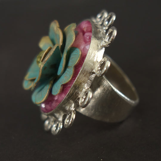 Garden of Love: topaz/sapphire flower mosaic ring