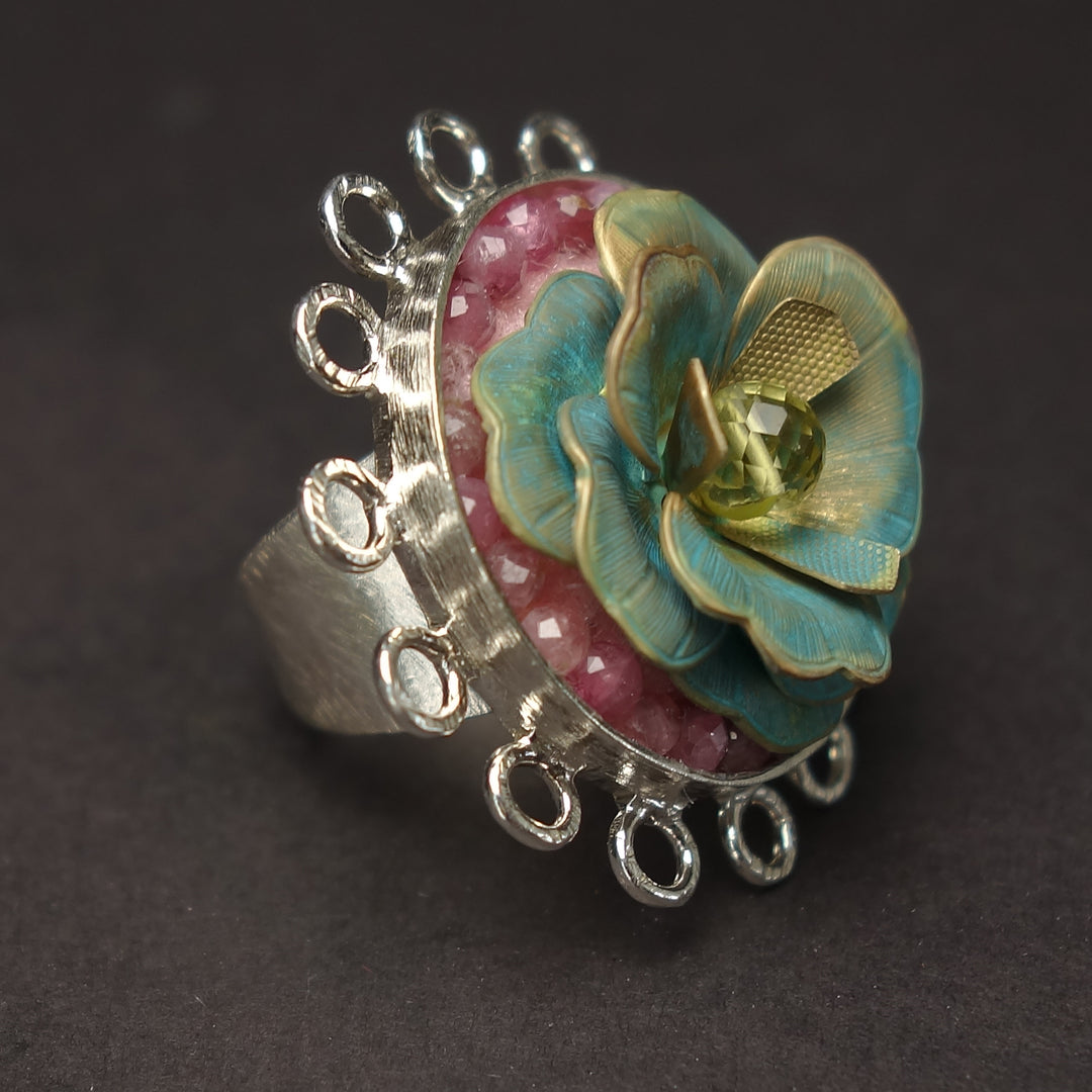 Garden of Love: topaz/sapphire flower mosaic ring
