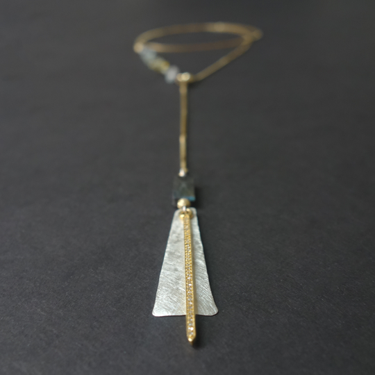 Armor necklace