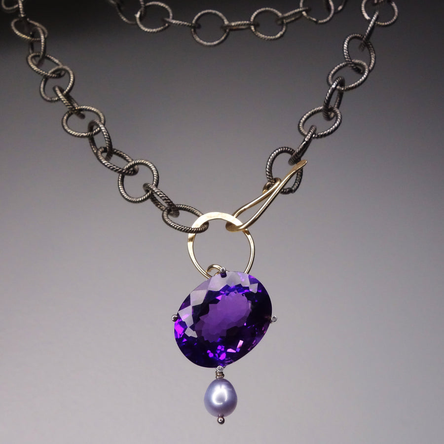 Aristocrat of the Blues: amethyst + pearl + hammered gold necklace