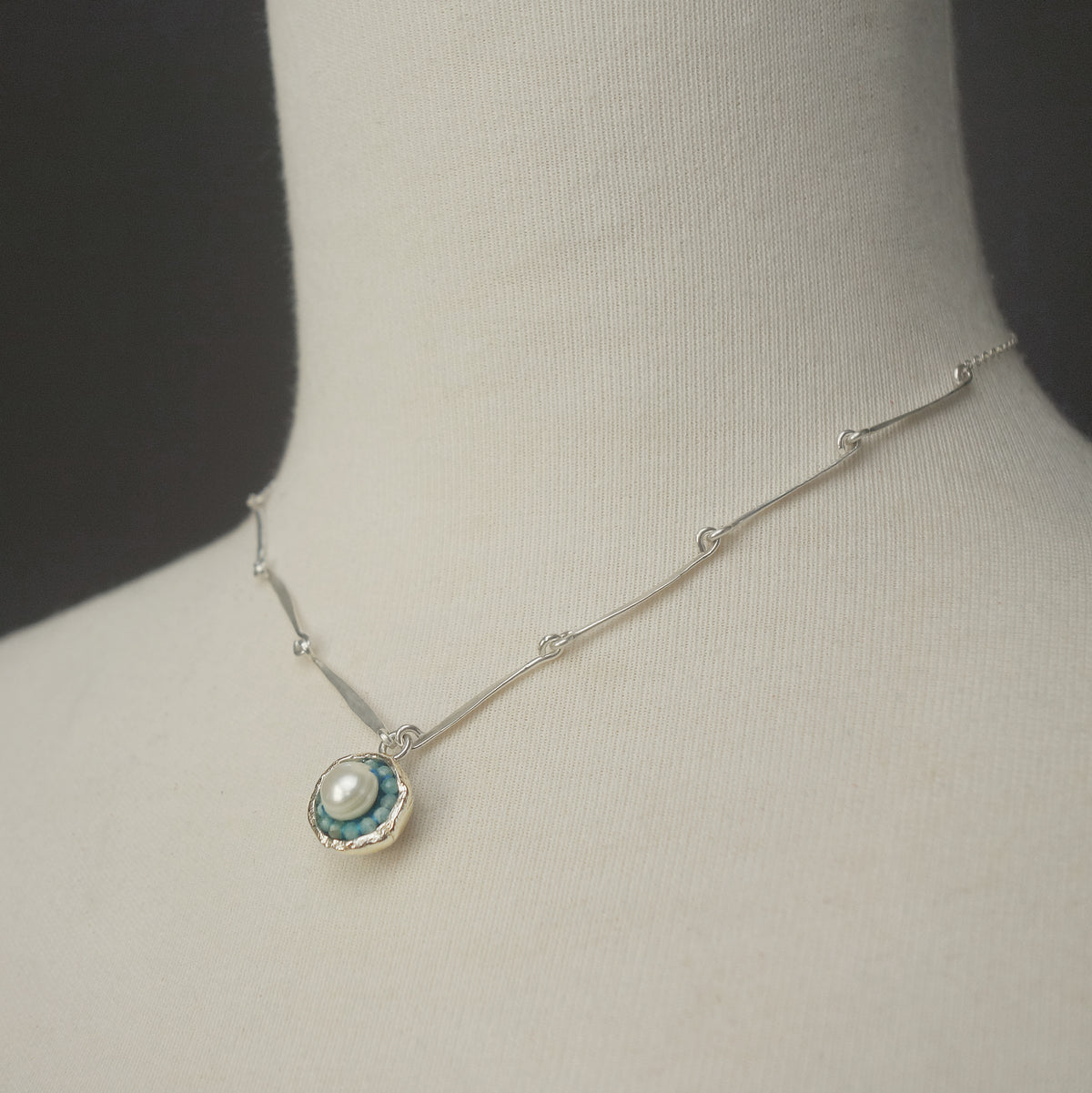 Aquamarine and Pearl cup mosaic necklace