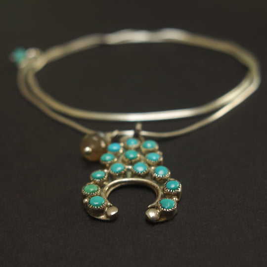 Navajo Naja with opal necklace