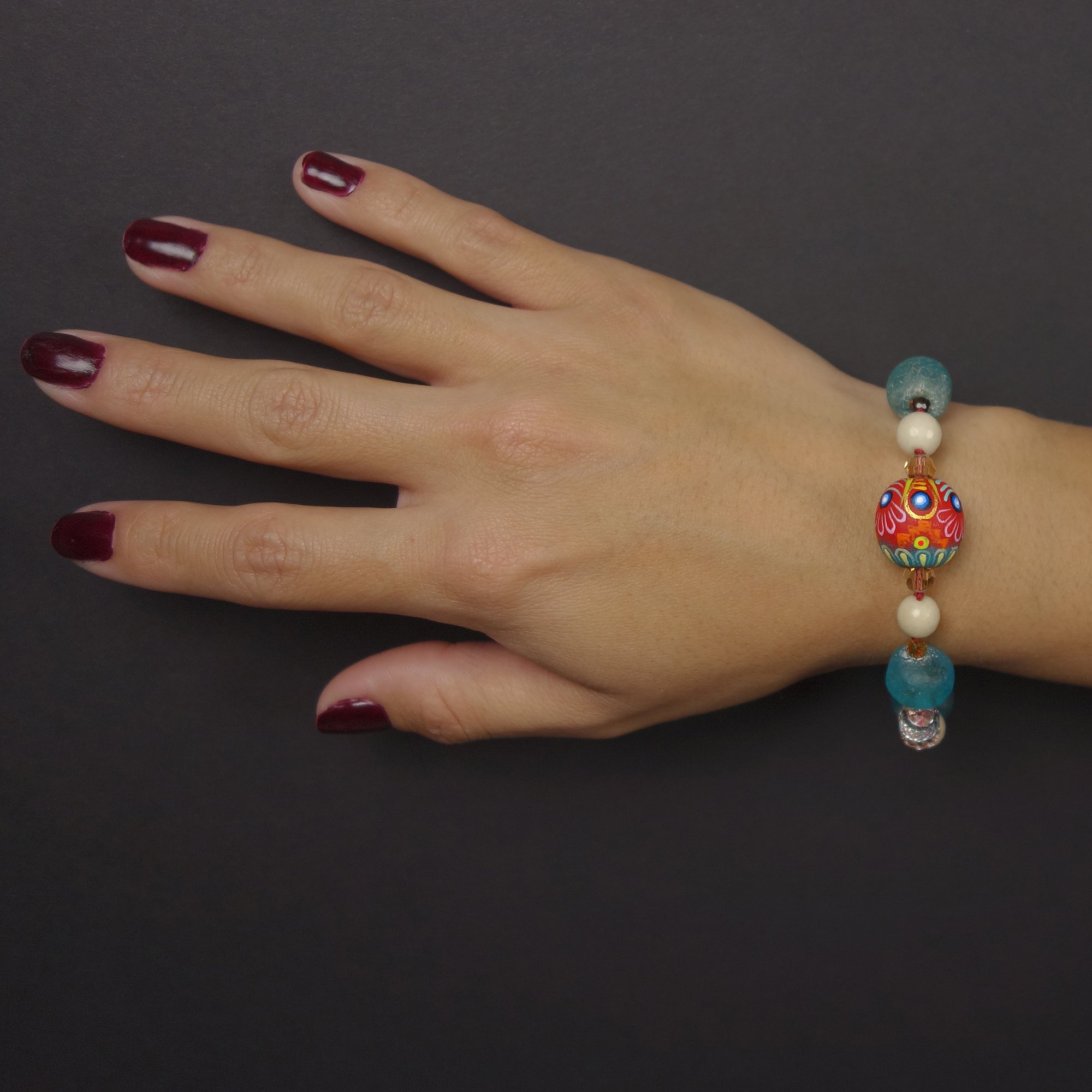 La Contenta gemstone bracelet