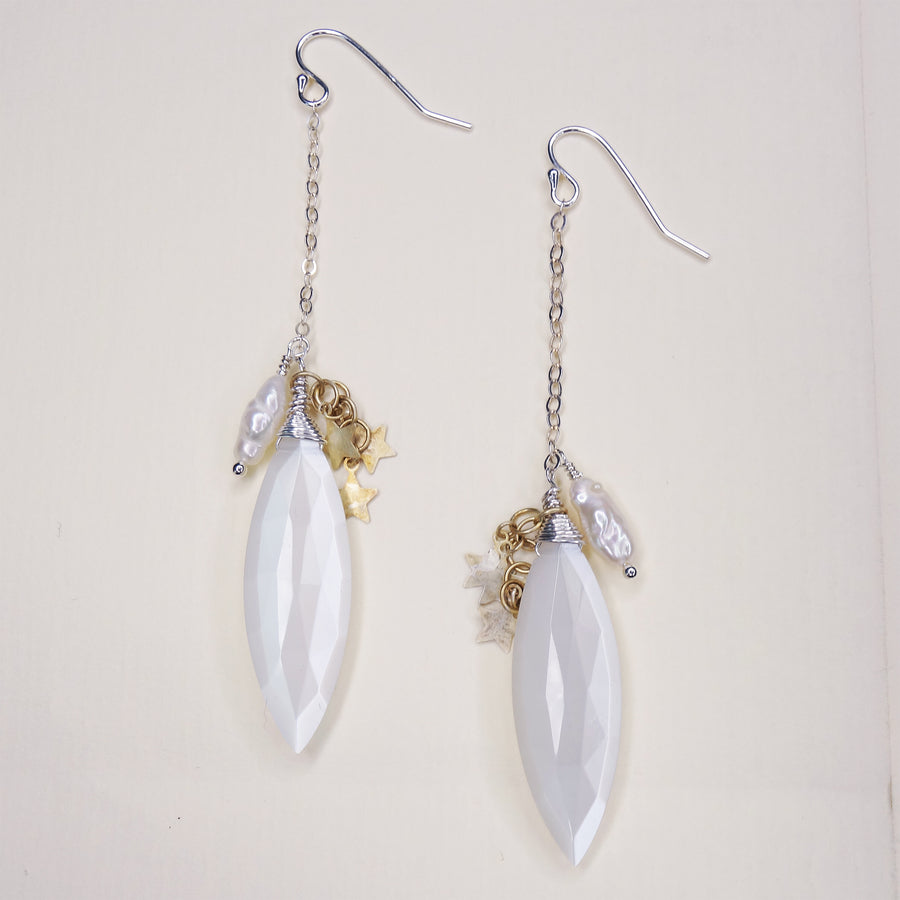 You Must be my Lucky Star: moonstone and pearl earring