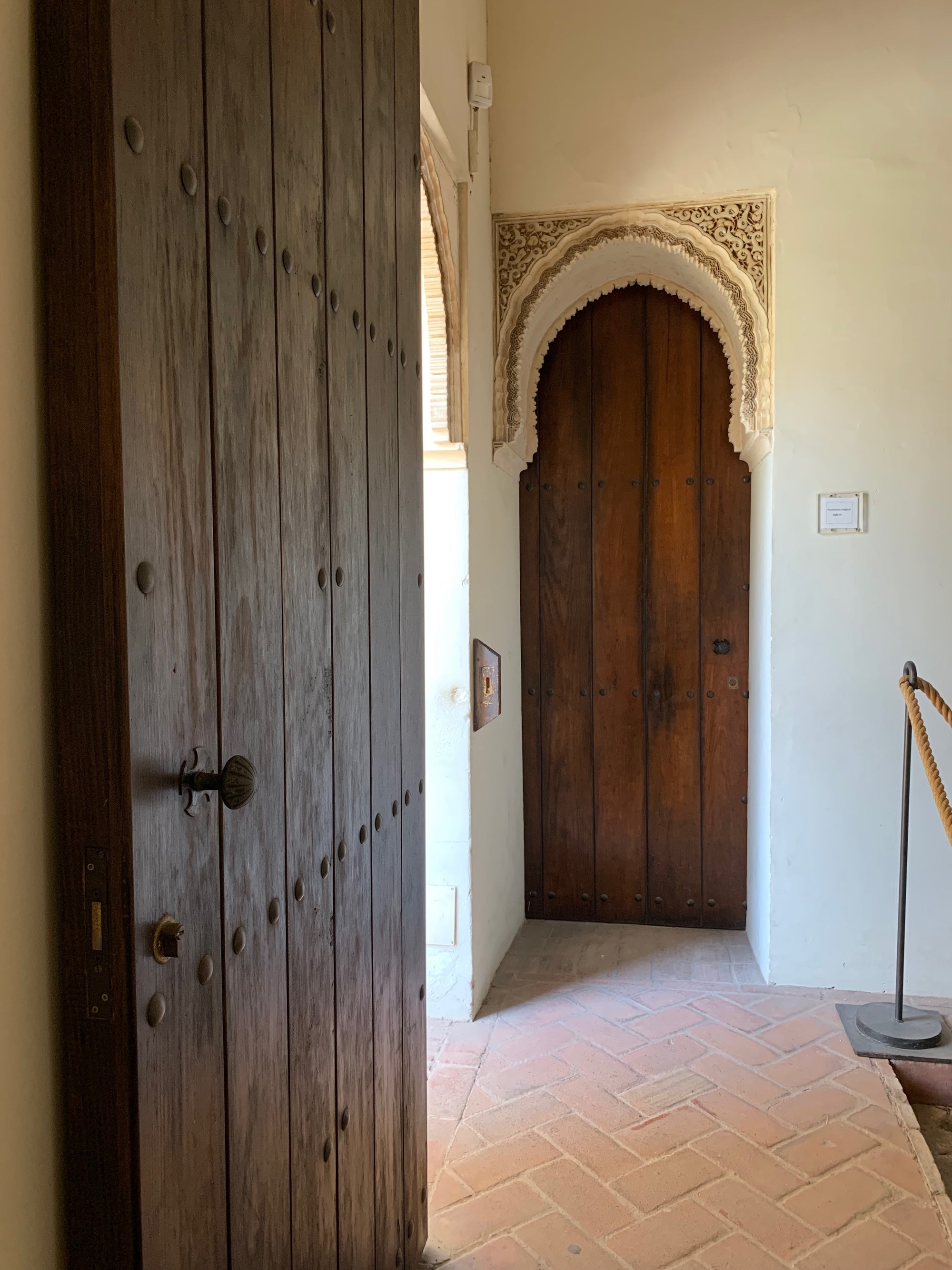 Alzaba Emeralds and Swirls