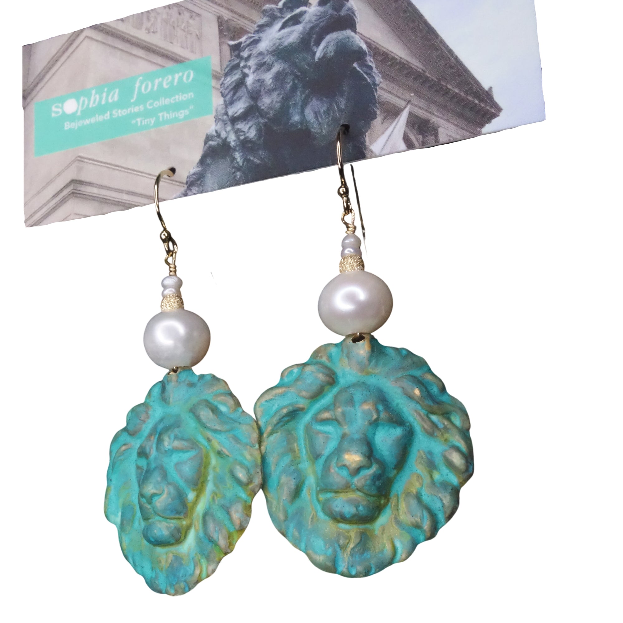 Ode to the Art Institute pearl earrings