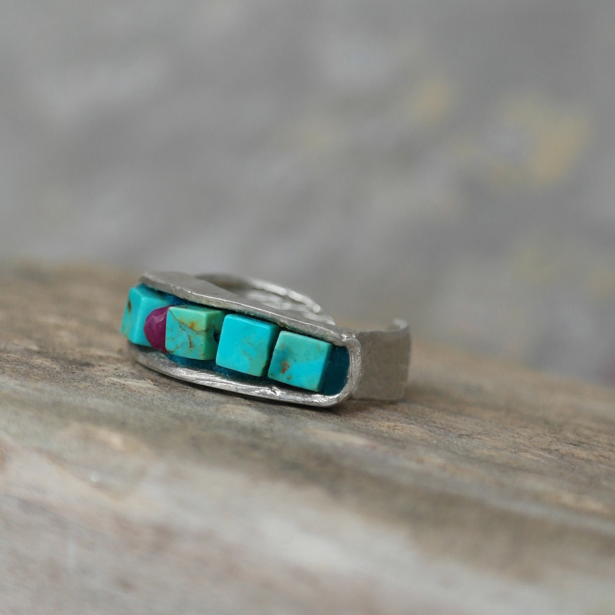 Stackable ring turquoise and ruby mosaic in silver