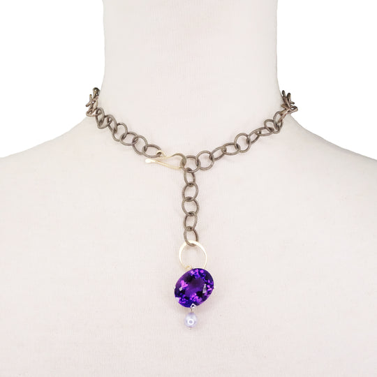 Aristocrat of the Blues: amethyst + pearl + hammered gold necklace