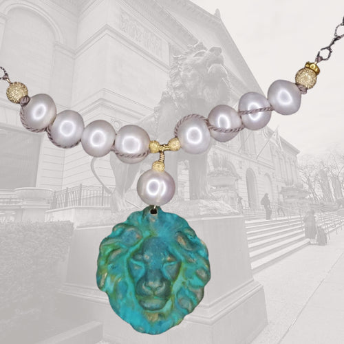 Ode to the Art Institute: pearl and gold necklace
