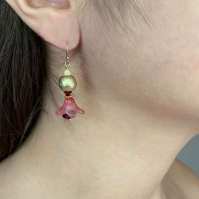 Tacones on Tiles earring