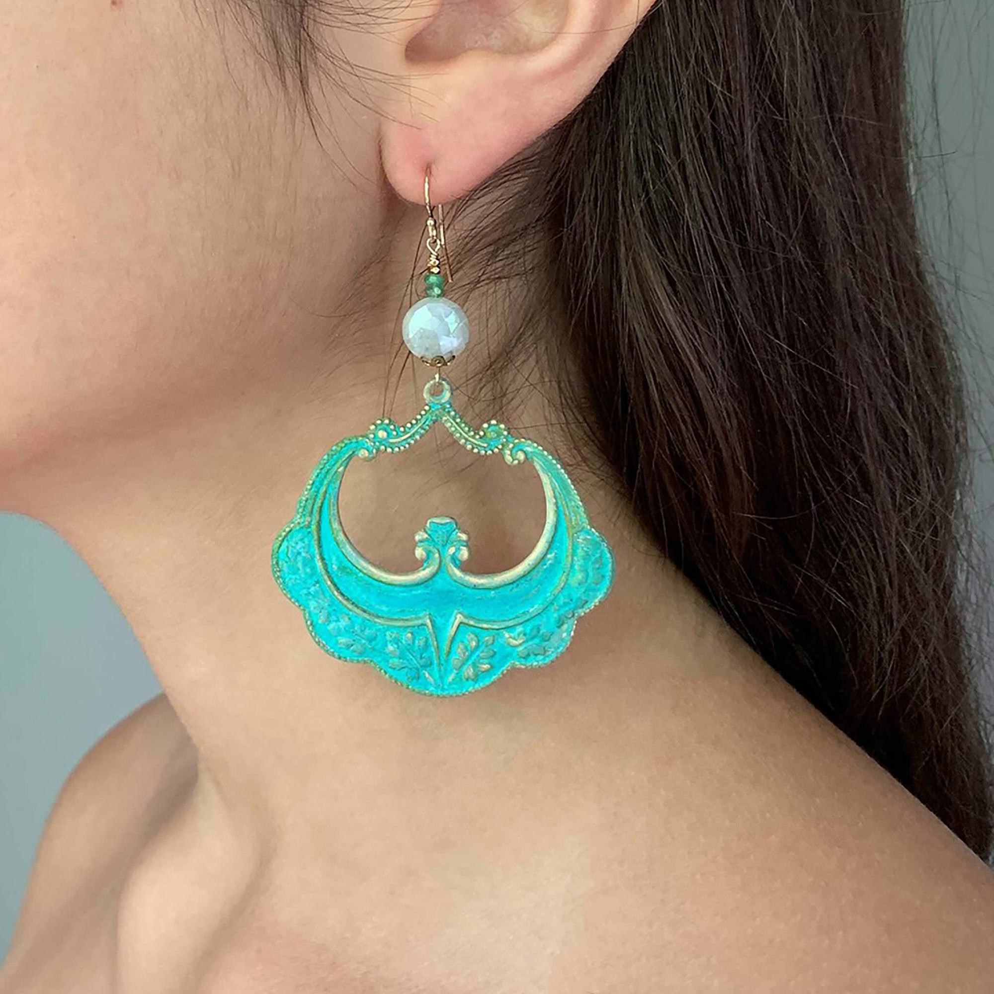 Alzaba Emeralds and Swirls