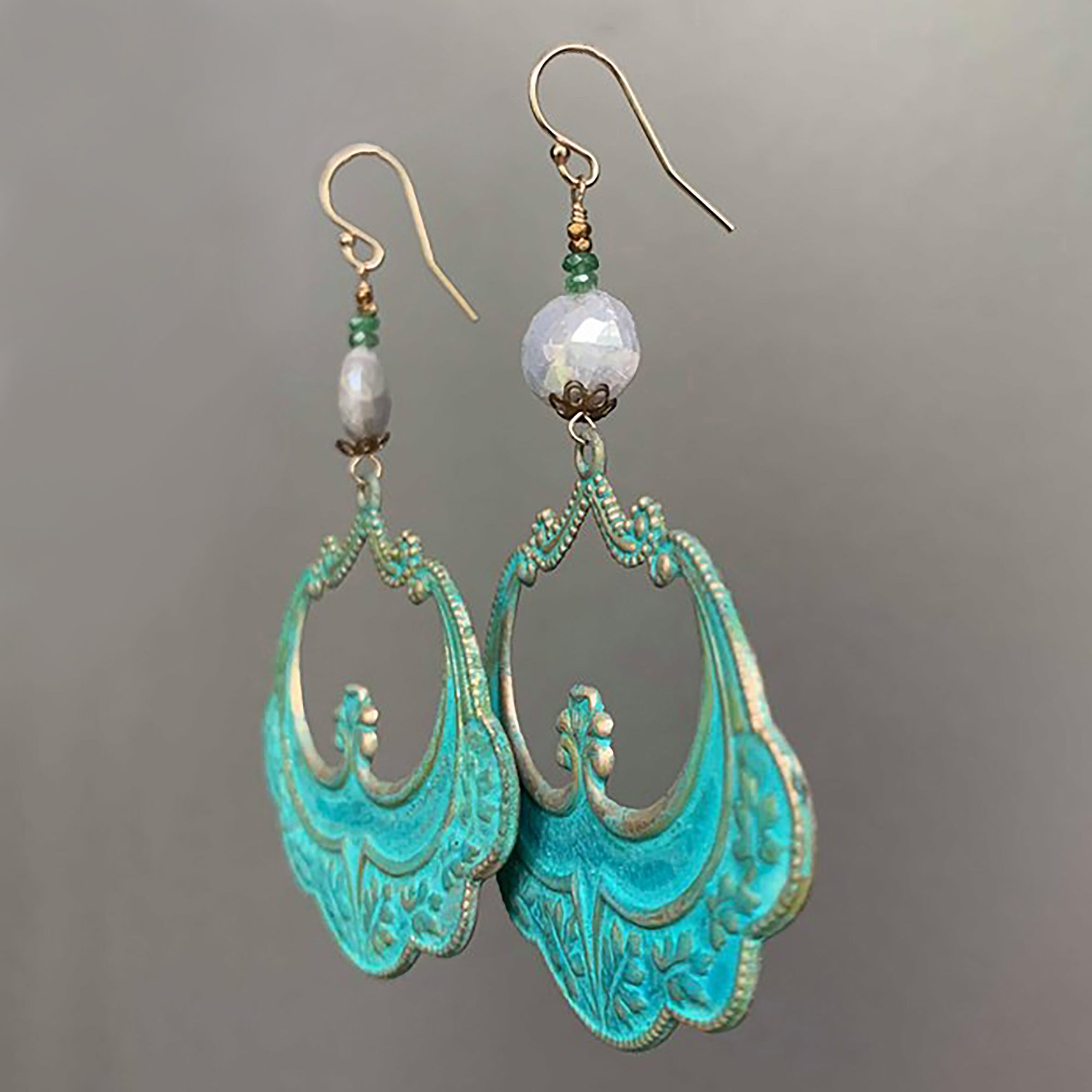 Alzaba Emeralds and Swirls