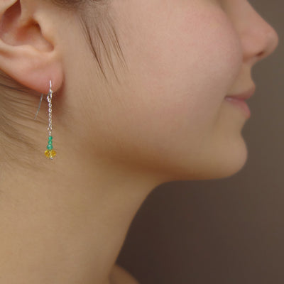 Chain earring in your school colors (gemstones)