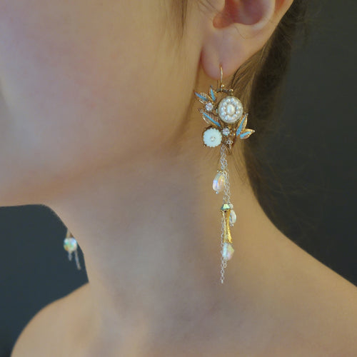 That Goddess in Versailles pearl mosaic and gold ear